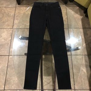 Uniqlo EZY Skinny Fit Color Jeans (Black)